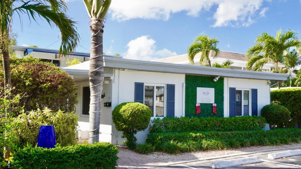 4145 By The Sea & Inn 3*